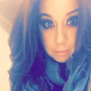 Meet your Posher, Nella